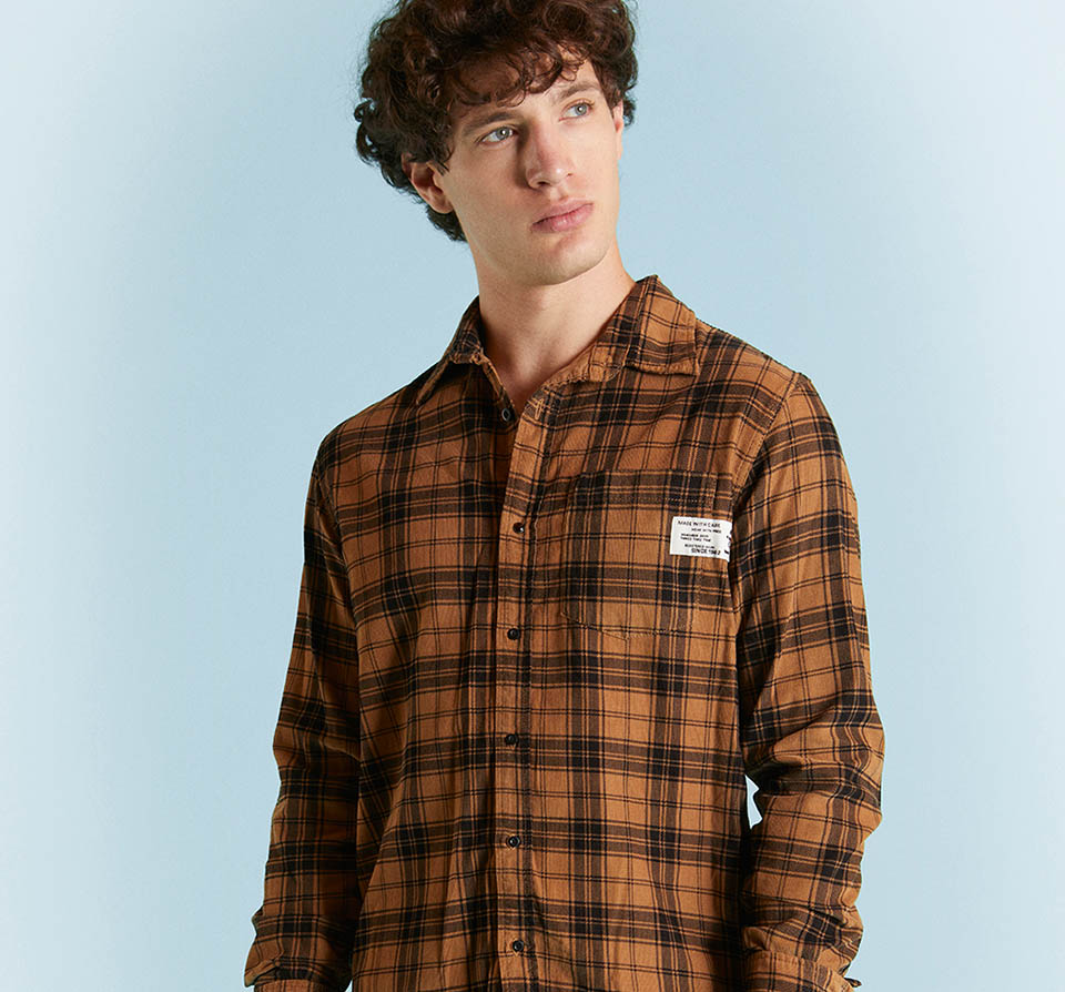 Lois — Camisas Hombre